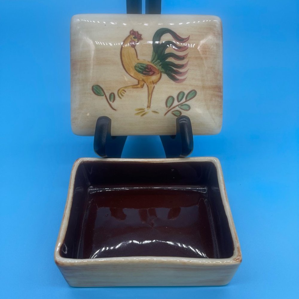 Vintage MCM Pennsbury Pottery Ceramic Trinket Cigarette Box Painted Rooster